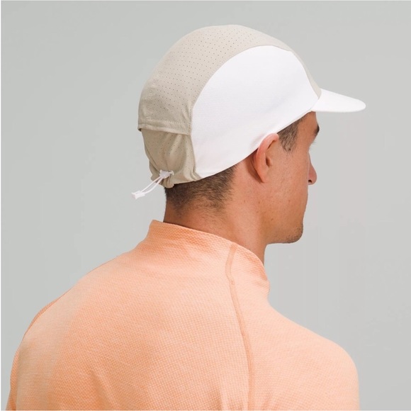 Lululemon Run/Train Hat - Picture 3 of 8